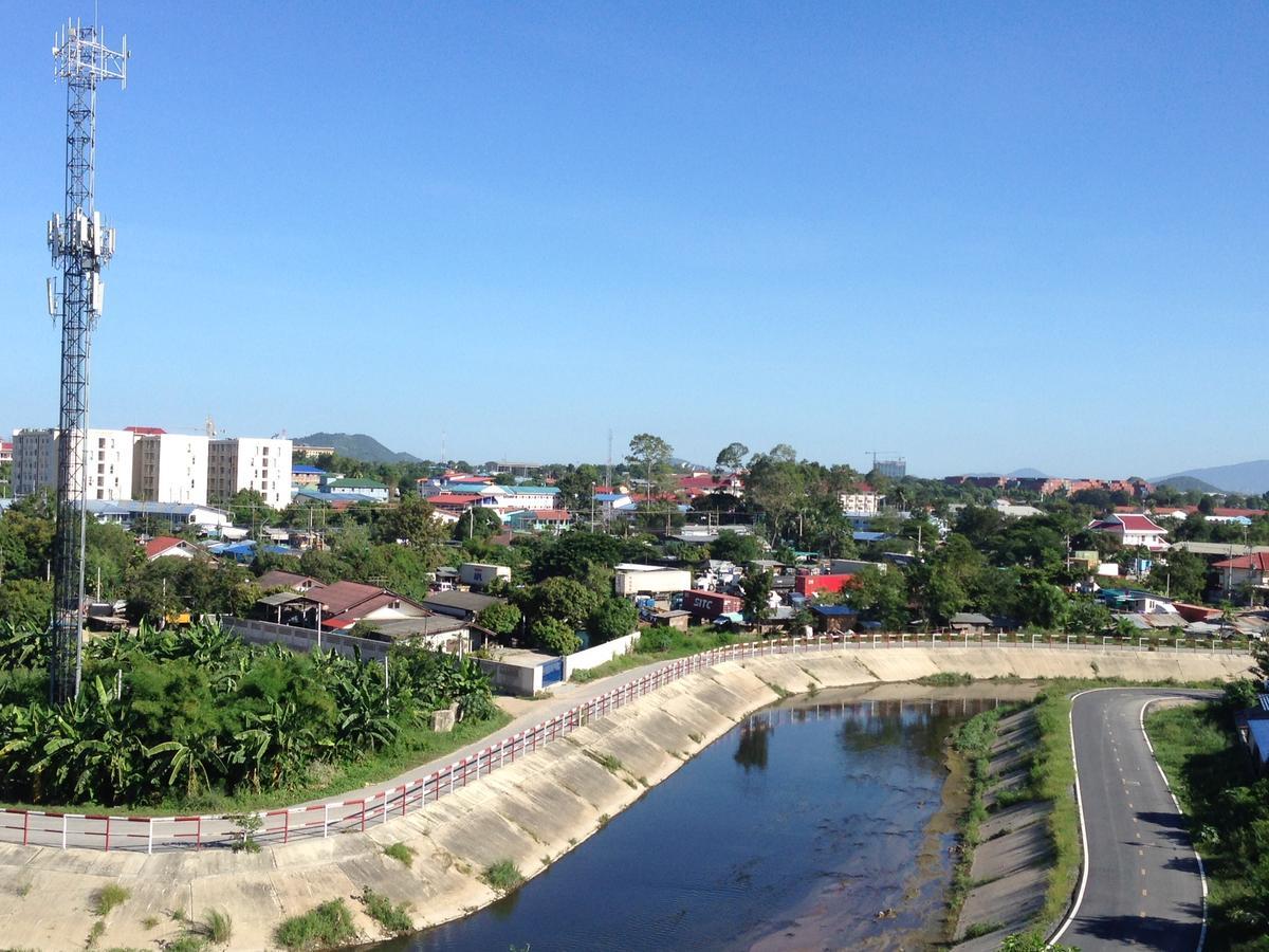 Modernbright Laemchabang Bang Lamung Exterior foto