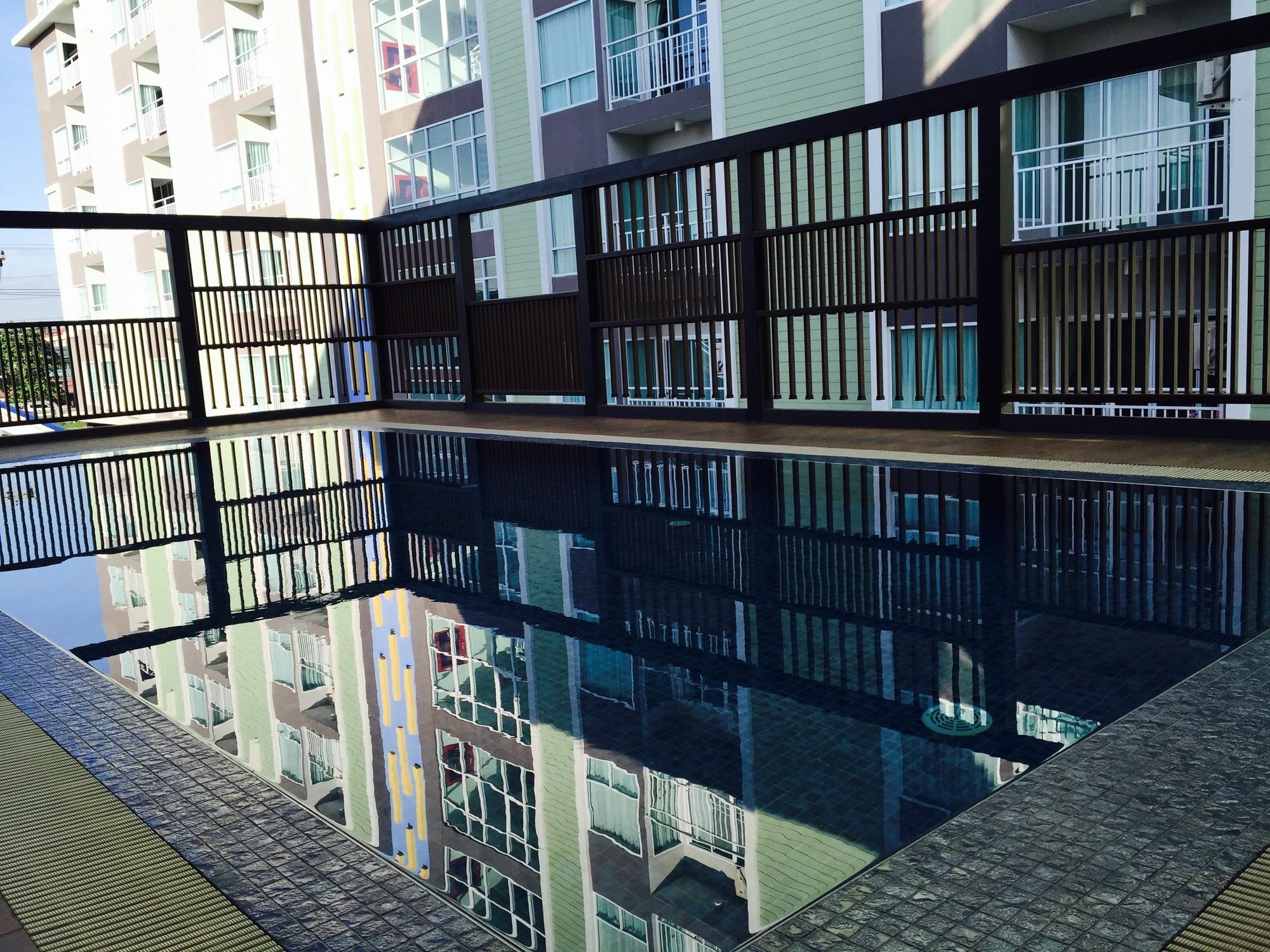 Modernbright Laemchabang Bang Lamung Exterior foto