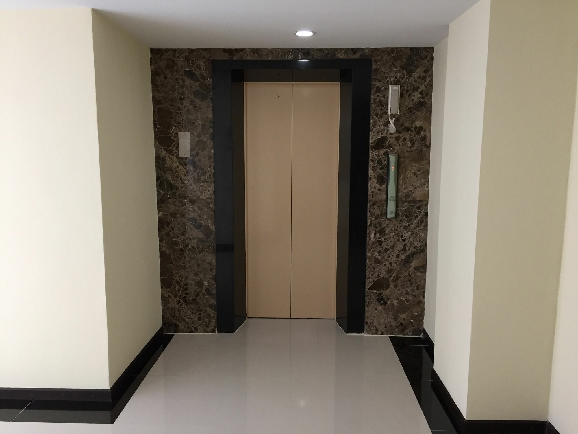 Modernbright Laemchabang Bang Lamung Exterior foto