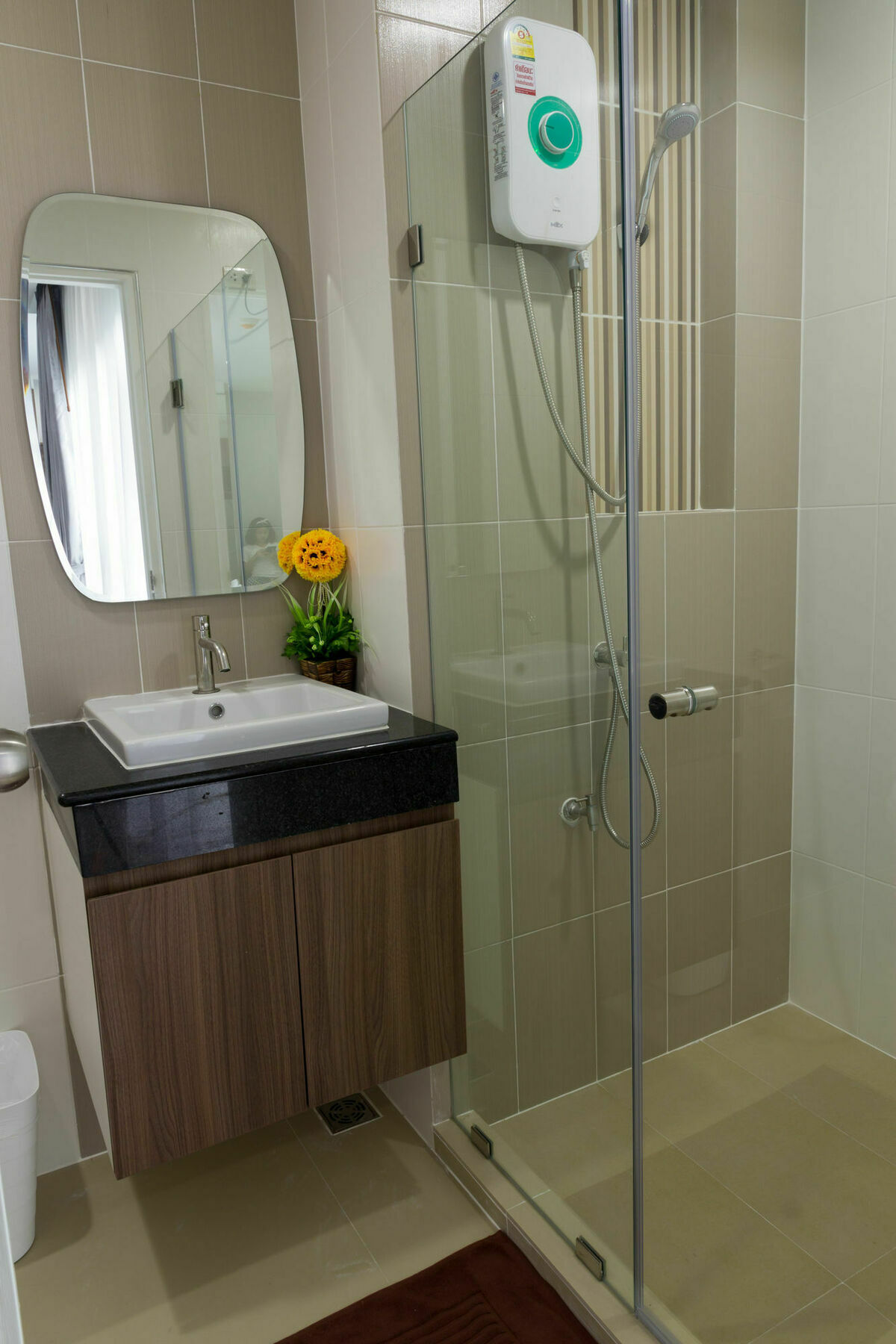 Modernbright Laemchabang Bang Lamung Exterior foto